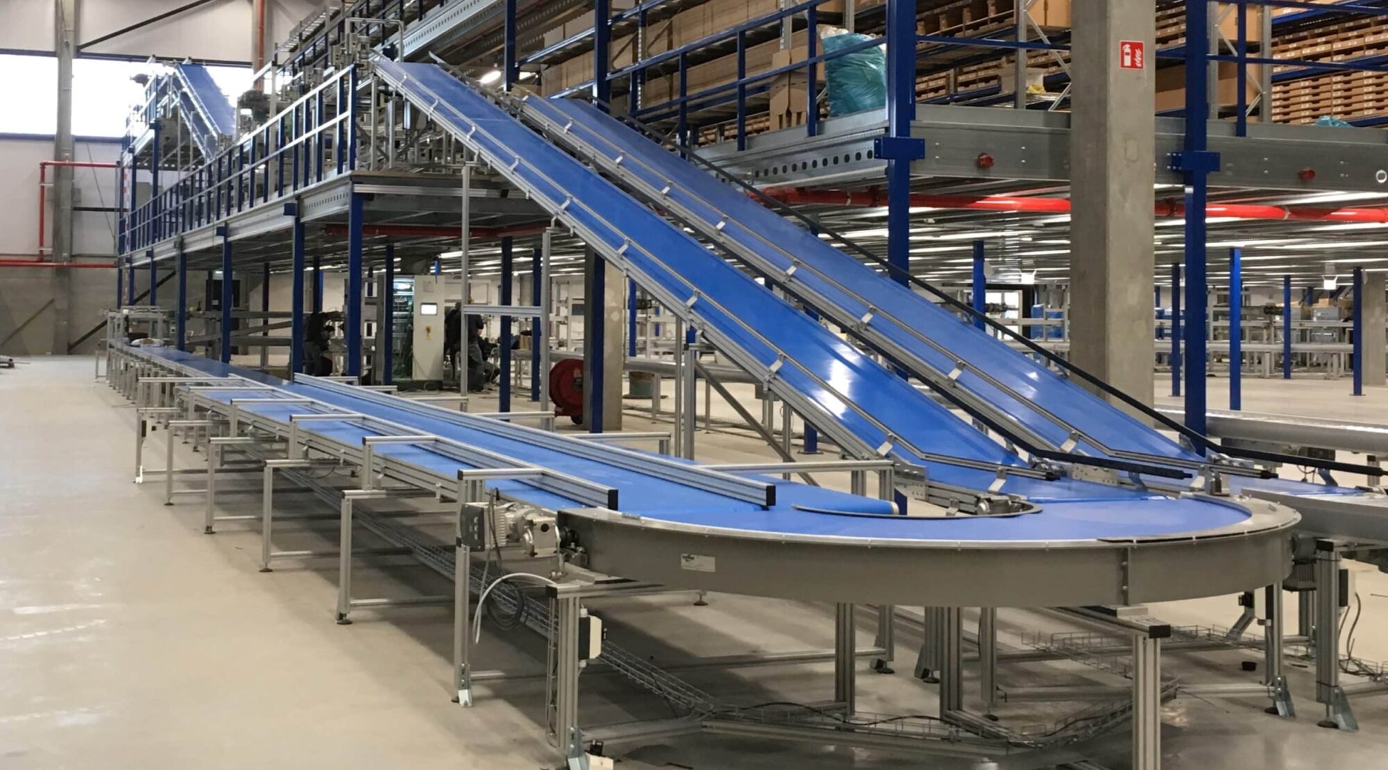 Industrial conveyor automation systems design and integration